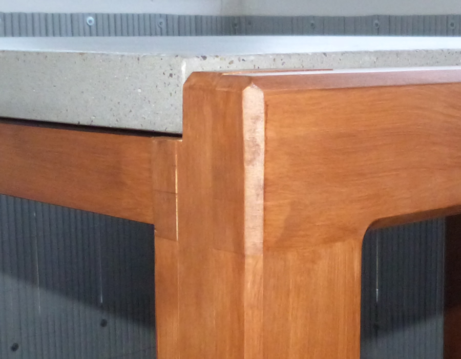 Beton-Holz Kombination