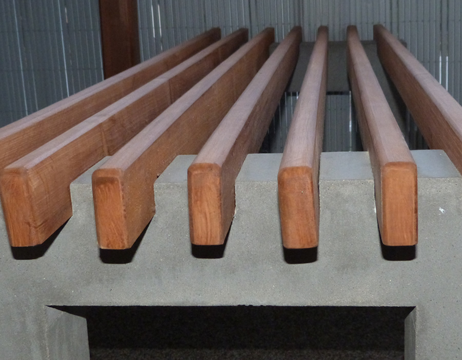 Beton-Holz Kombination